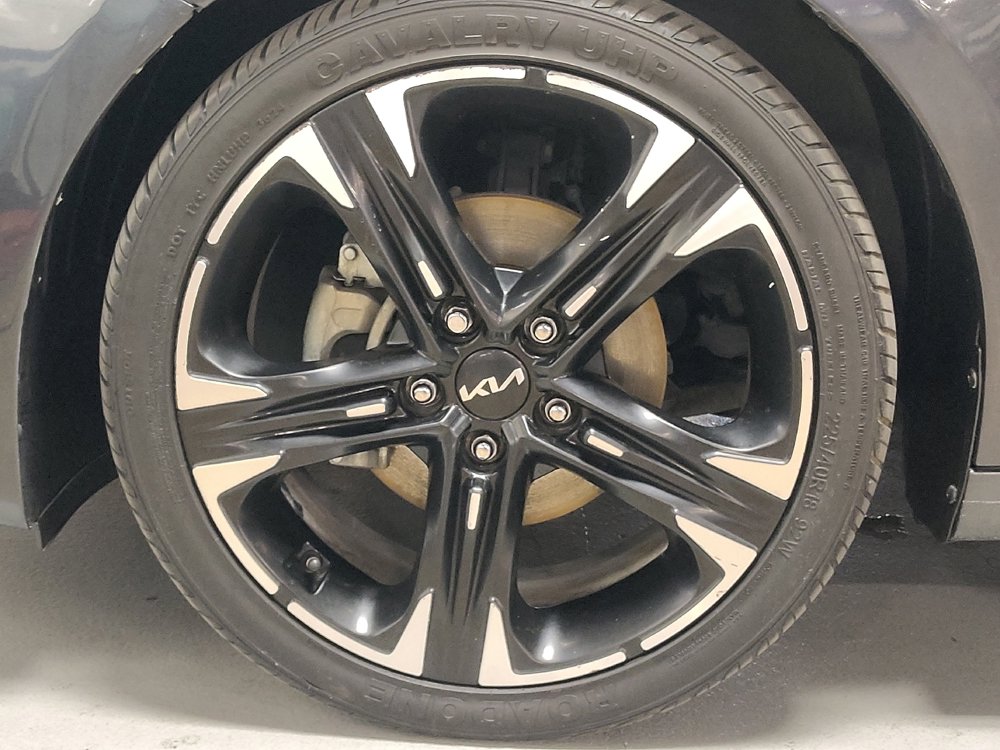 Used 2021 Kia Forte LXS FWD image 31