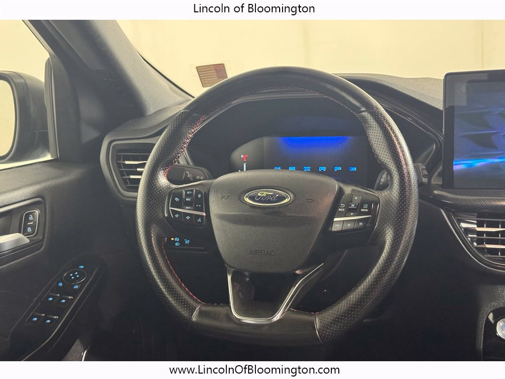 Used 2024 Ford Escape ST-Line w/ Tech Pack #1 AWD/4WD image 19