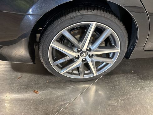 Used 2019 Lexus GS 350 F Sport image 5