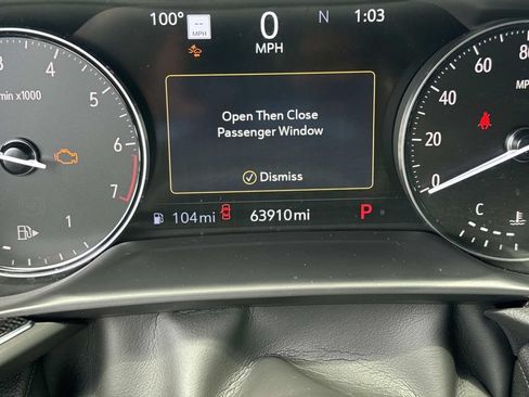 Used 2022 Buick Envision Essence w/ Technology Package II FWD image 28
