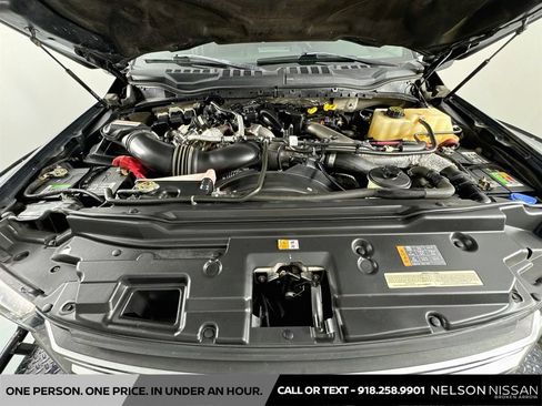 Used 2017 Ford F450 Lariat w/ Lariat Ultimate Package AWD/4WD image 34