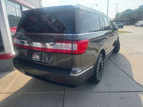 Used 2018 Lincoln Navigator L Black Label w/ Cargo Package AWD/4WD image 5
