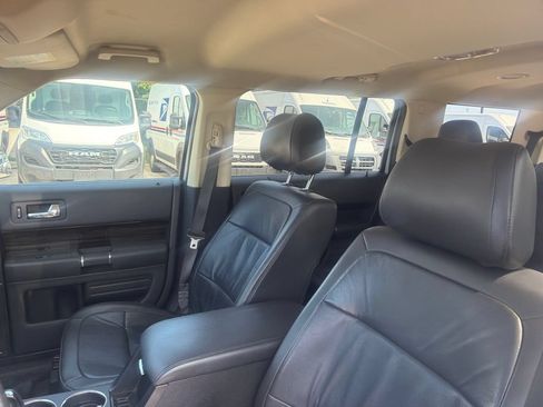 Used 2019 Ford Flex SEL w/ Equipment Group 202A AWD/4WD image 4