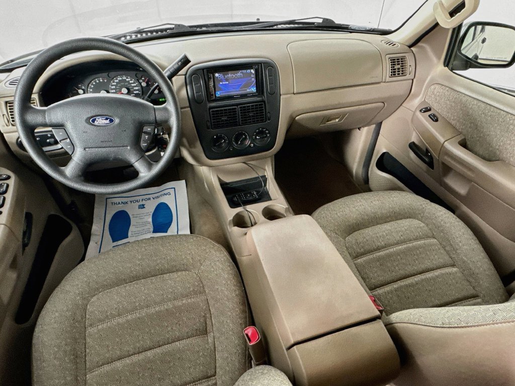 Used 2004 Ford Explorer XLS RWD image 25