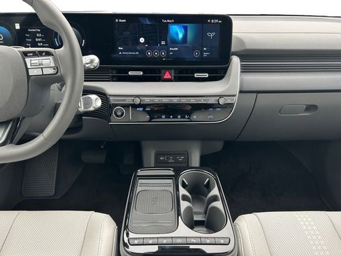 Certified 2026 Hyundai Ioniq 5 Limited AWD/4WD image 12
