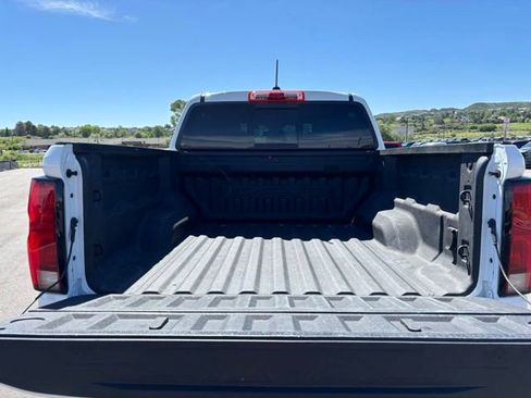 Used 2024 Chevrolet Colorado ZR2 w/ Technology Package AWD/4WD image 20