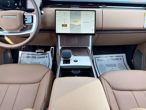 New 2026 Land Rover Range Rover Autobiography AWD/4WD image 18