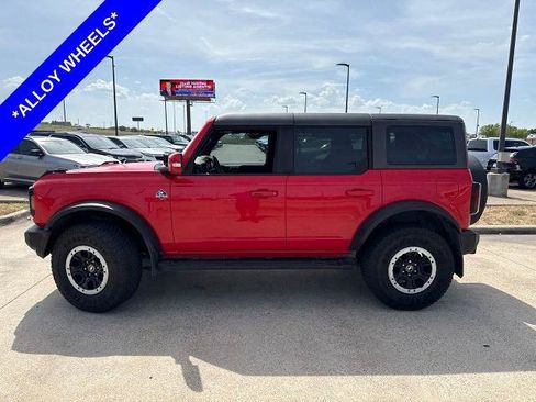 Certified 2023 Ford Bronco Outer Banks w/ Sasquatch Package AWD/4WD image 3