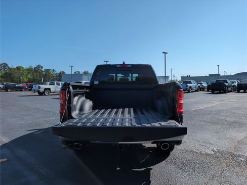 New 2026 RAM 1500 Laramie w/ Bed Utility Group AWD/4WD image 5