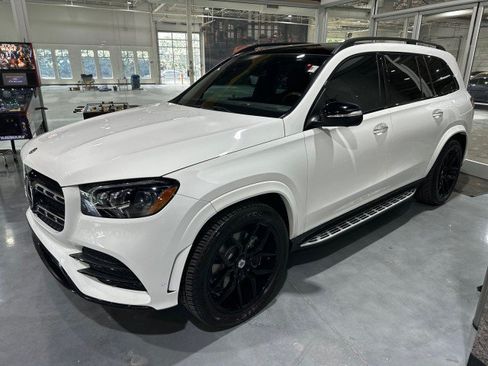 Used 2020 Mercedes-Benz GLS 580 4MATIC image 12