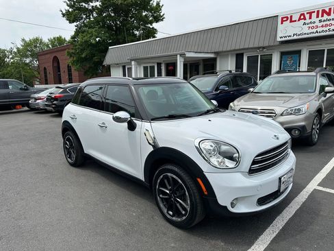 Used 2016 MINI Cooper Countryman FWD image 5