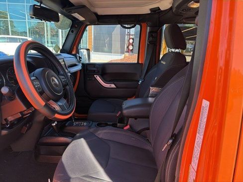 Used 2013 Jeep Wrangler Unlimited Sahara w/ Dual Top Group image 11