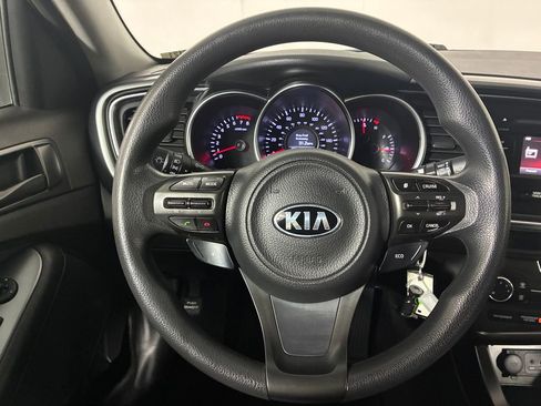 Used 2015 Kia Optima LX image 9
