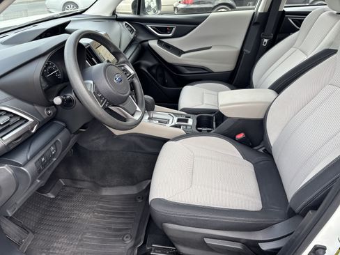 Used 2021 Subaru Forester AWD/4WD image 13