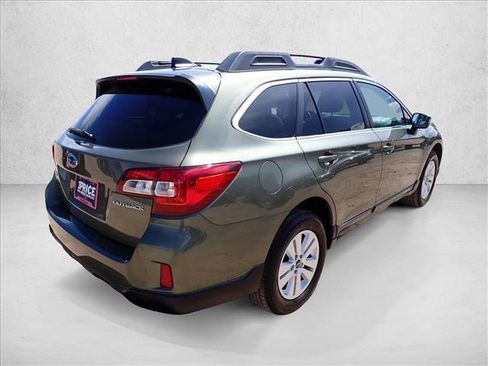 Used 2016 Subaru Outback 2.5i Premium AWD/4WD image 4