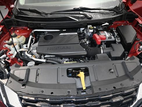 Used 2023 Nissan Rogue SV w/ SV Premium B Package FWD image 23