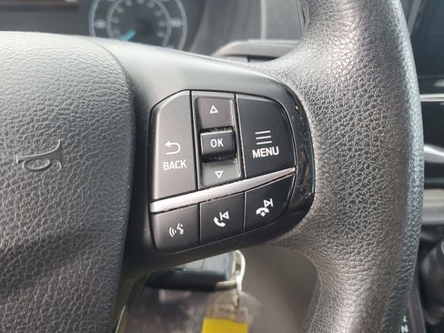 Used 2023 Ford Transit 350 XLT image 21