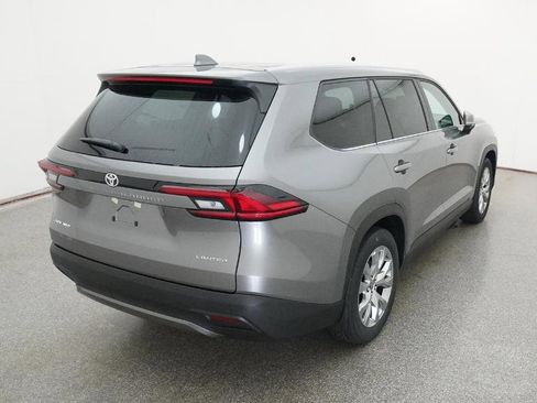 New 2026 Toyota Grand Highlander Limited image 3