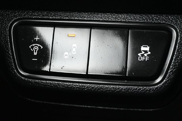 Used 2024 Kia Forte LXS w/ LXS Technology Package FWD image 25