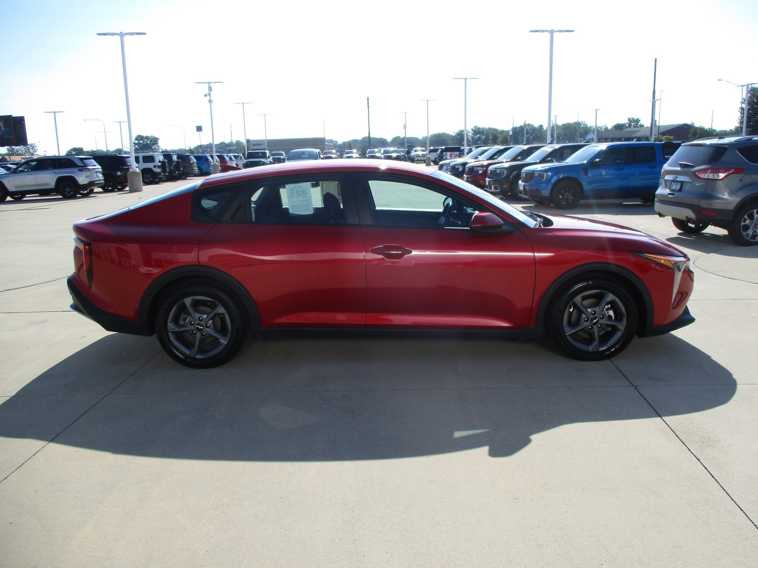 Used 2025 Kia K4 FWD image 7