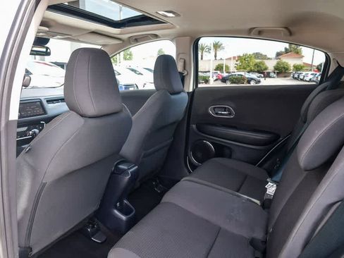 Used 2021 Honda HR-V EX image 18