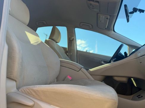 Used 2010 Toyota Prius Three FWD image 14