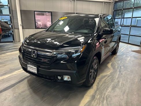 Used 2019 Honda Ridgeline Sport image 4