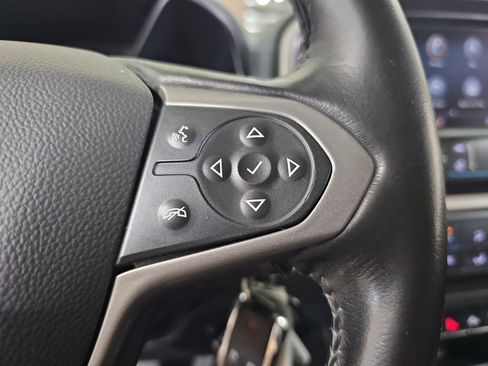 Used 2022 Chevrolet Colorado Z71 AWD/4WD image 20