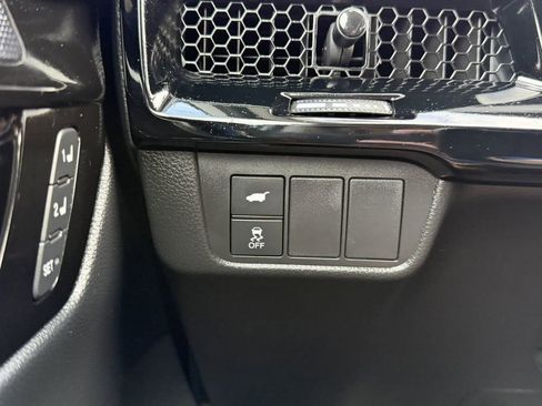 Used 2023 Honda CR-V EX-L image 29