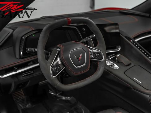 Used 2022 Chevrolet Corvette Stingray w/ Z51 Performance Package image 34