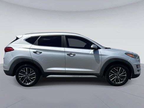 Used 2019 Hyundai Tucson Limited FWD image 2