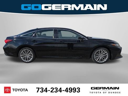 Used 2022 Toyota Avalon Limited w/ Advanced Safety Package FWD image 7