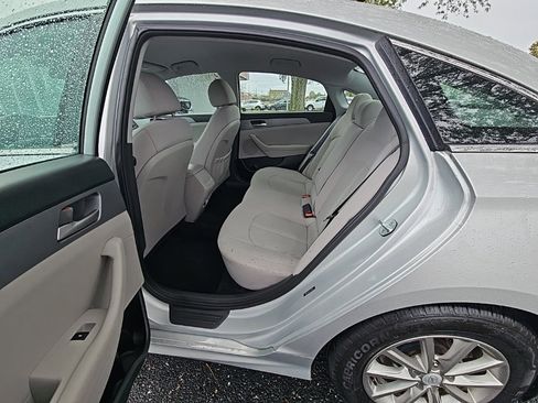 Used 2018 Hyundai Sonata SE image 34