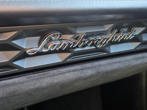 Used 2015 Lamborghini Huracan LP 610-4 image 25