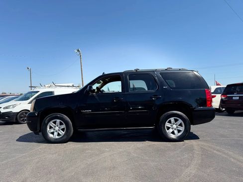 Used 2012 GMC Yukon SLT w/ SLT-2 Equipment Package AWD/4WD image 11
