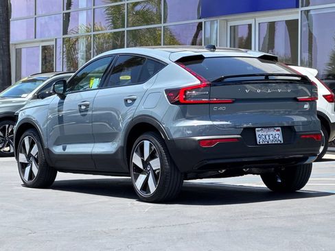 Certified 2023 Volvo C40 P8 Recharge Ultimate AWD/4WD image 3