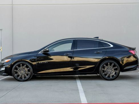 Used 2020 Chevrolet Malibu Premier image 9