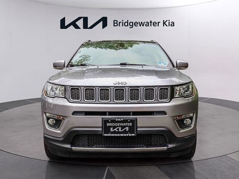 Used 2018 Jeep Compass Limited w/ Navigation Group AWD/4WD image 2