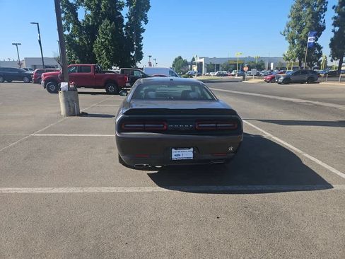 Used 2019 Dodge Challenger SXT w/ Blacktop Package RWD image 6