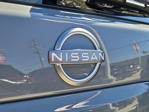 Used 2023 Nissan Murano SL w/ SL Moonroof Package FWD image 11