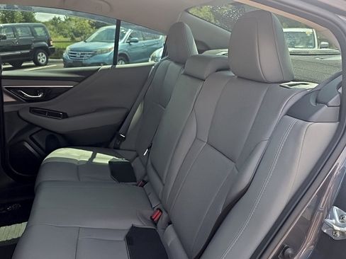 Used 2024 Subaru Legacy Limited AWD/4WD image 8