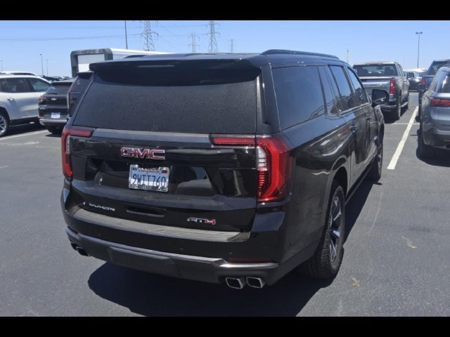 Used 2026 GMC Yukon XL AT4 Ultimate AWD/4WD image 5