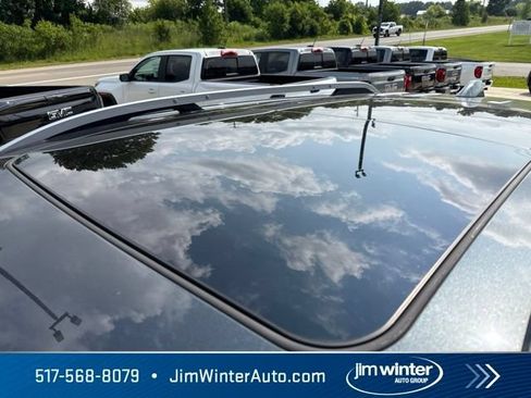 Used 2019 GMC Terrain SLT w/ Preferred Package FWD image 12
