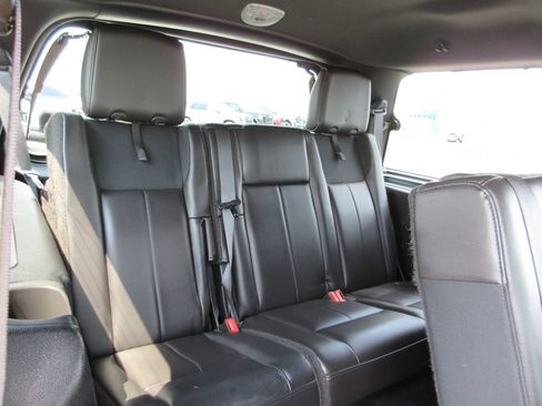 Used 2014 Ford Expedition Limited AWD/4WD image 25