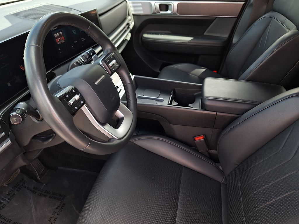 Certified 2024 Hyundai Santa Fe SEL FWD image 10