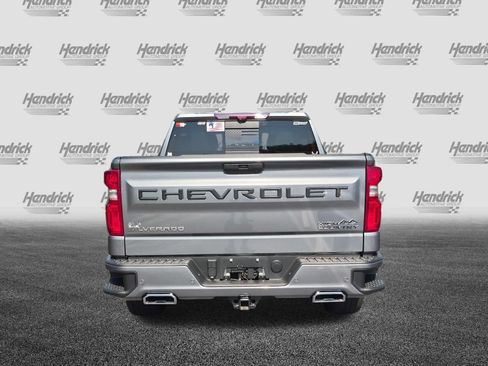 Used 2020 Chevrolet Silverado 1500 High Country w/ Technology Package AWD/4WD image 15
