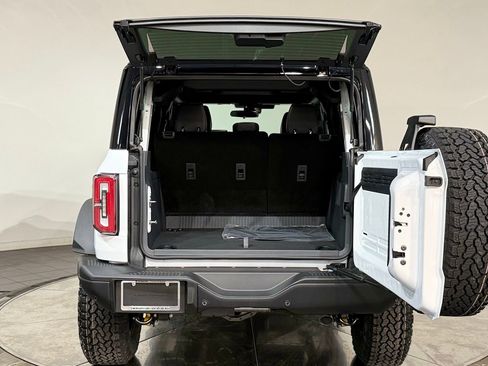 New 2026 Ford Bronco Badlands AWD/4WD image 29