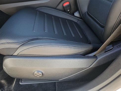 Certified 2026 Mercedes-Benz GLC 300 4MATIC image 22