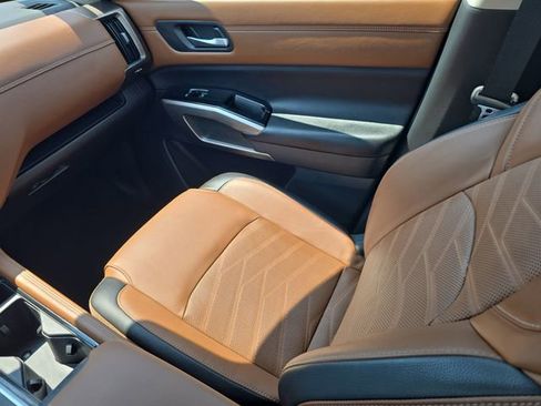 Certified 2024 Nissan Pathfinder Platinum w/ Cargo Package image 15