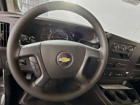 New 2025 Chevrolet Express 3500 w/ Power Convenience Package image 6